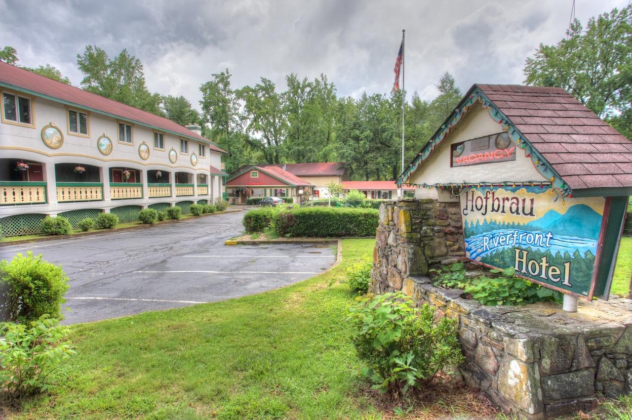 Hofbrau Riverfront Hotel Helen Exteriör bild